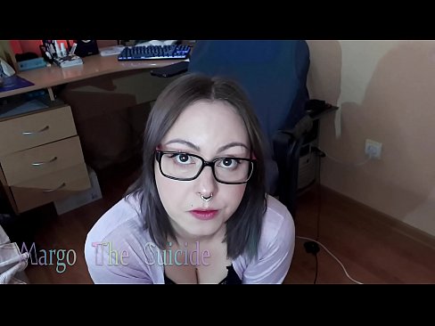 ❤️ Musikana aneSexy ane Magirazi Anoyamwa Dildo Zvakadzama paKamera pane zvinonyadzisira sn.8kpornvids.ru